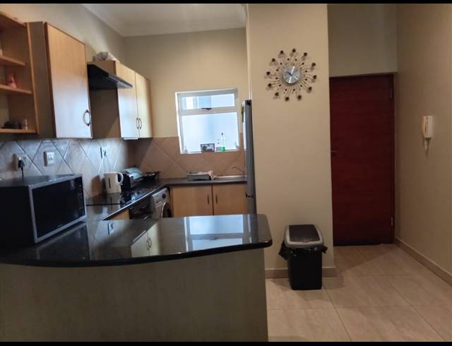 2 BEDROOM APARTMENT TO LET IN UMHLANGA RIDGE